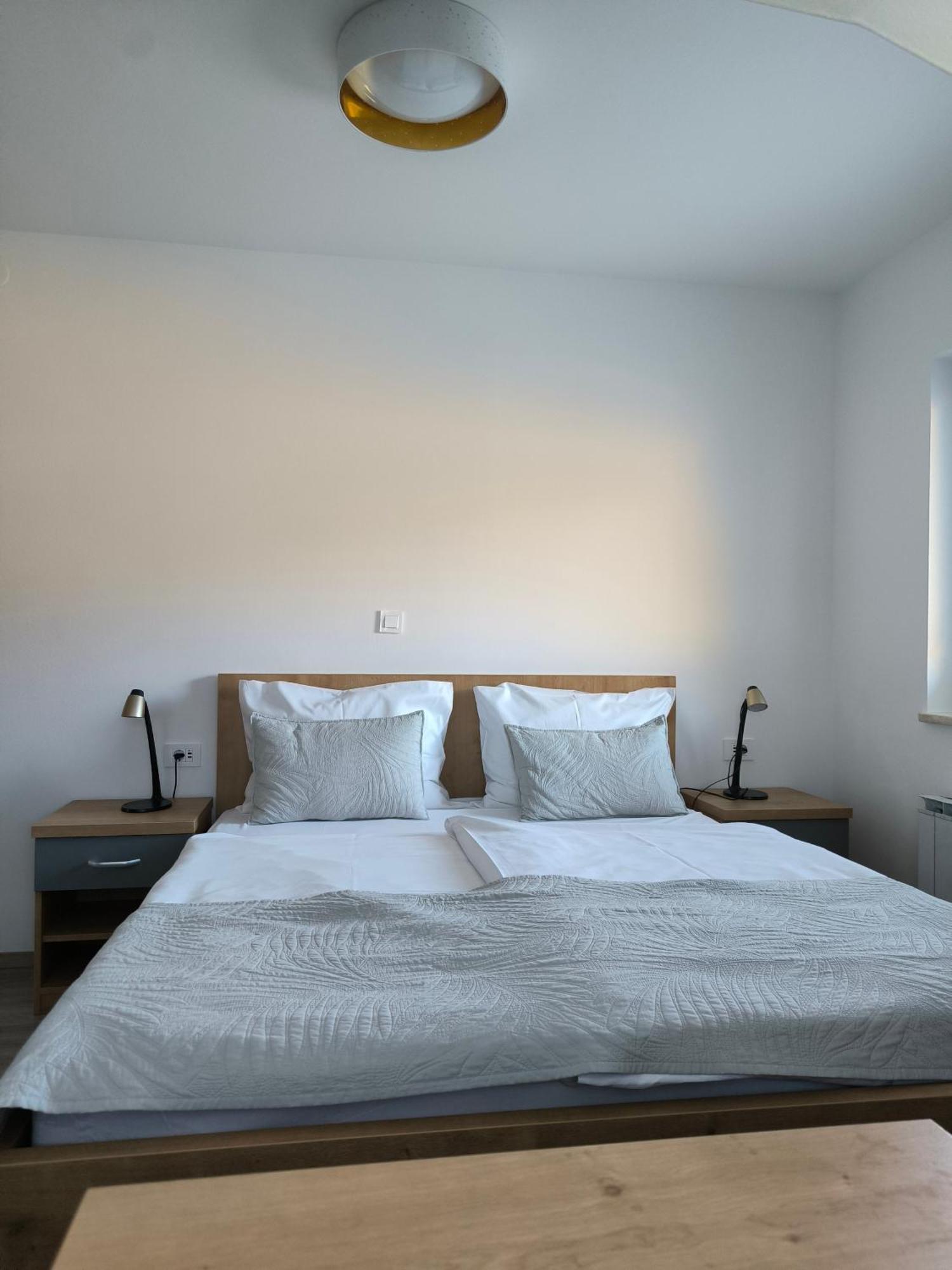 Guesthouse Haler Podčetrtek Exteriör bild